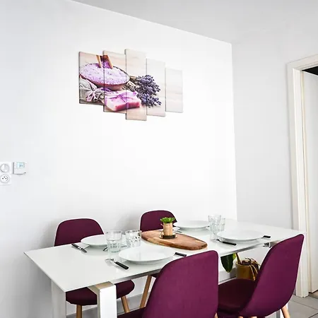 Le Golden - Centre - Acces Transports En Commun - Balcon Cosy - Commerces A Proximite シルティグアイム